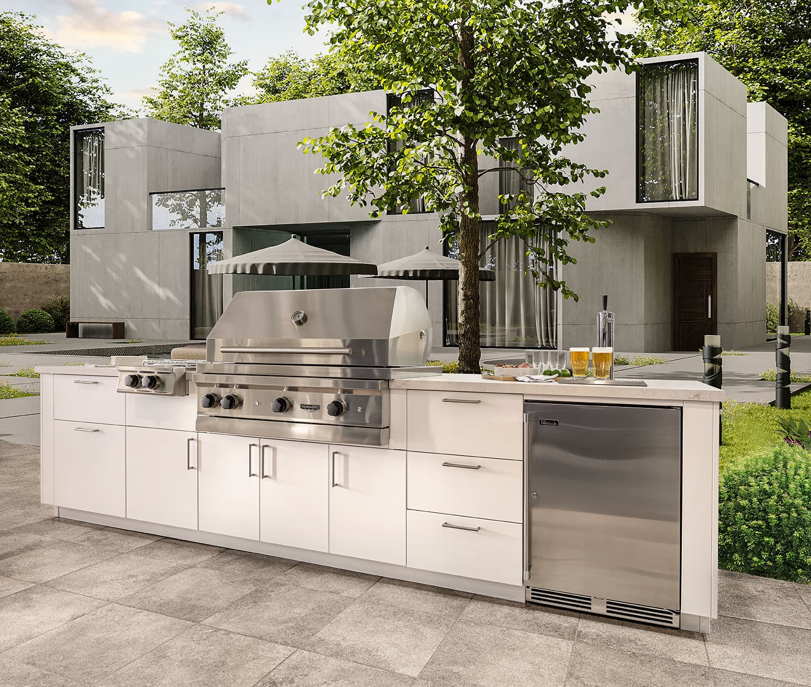 luxury outdoor kitchen